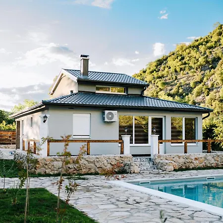 Vrelo Oasis * Malo Polje